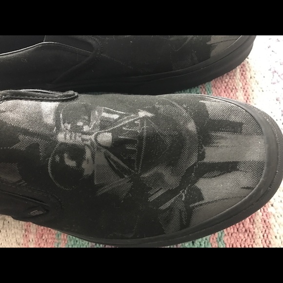 Darth Vader Vans Men's 9.5 Like New - Picture 8 of 8